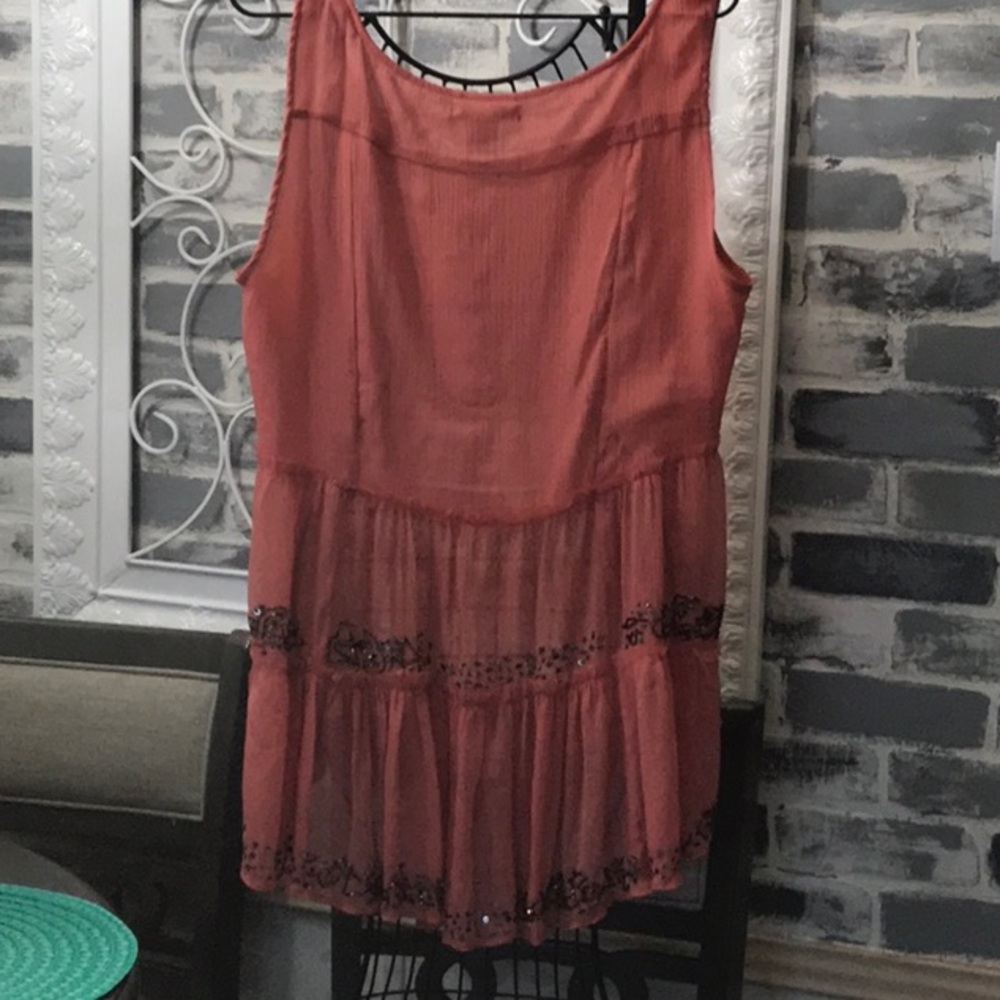 Cute Options Raspberry Beaded Top - Picture 3 of 3
